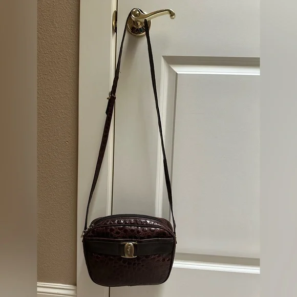 Salvatore Ferragamo Brown Croc Embossed Crossbody Bag with Bow Accent - Picture 5 of 5